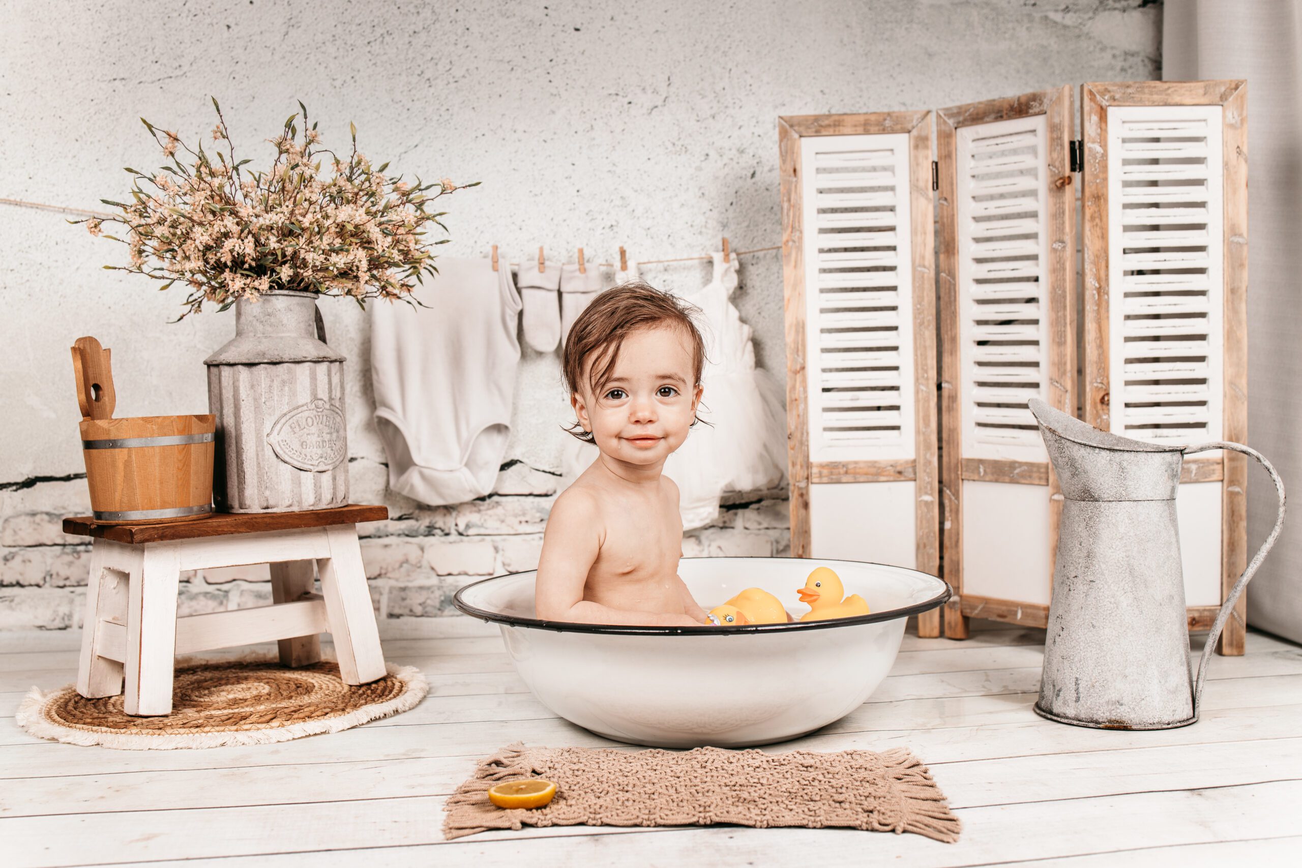 Badeshooting im Milchbad beim Cakesmash Shooting in Braunschweig